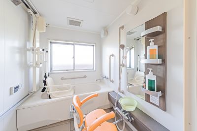 Best Accessible Bathroom Renovation Contractors in Bonham, TX
